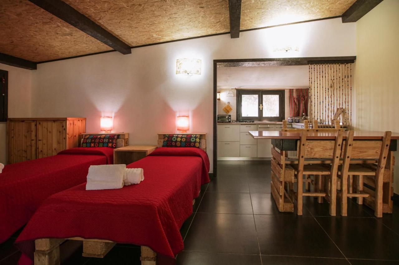 Dependance In Villa Con Piscina 라구사 외부 사진